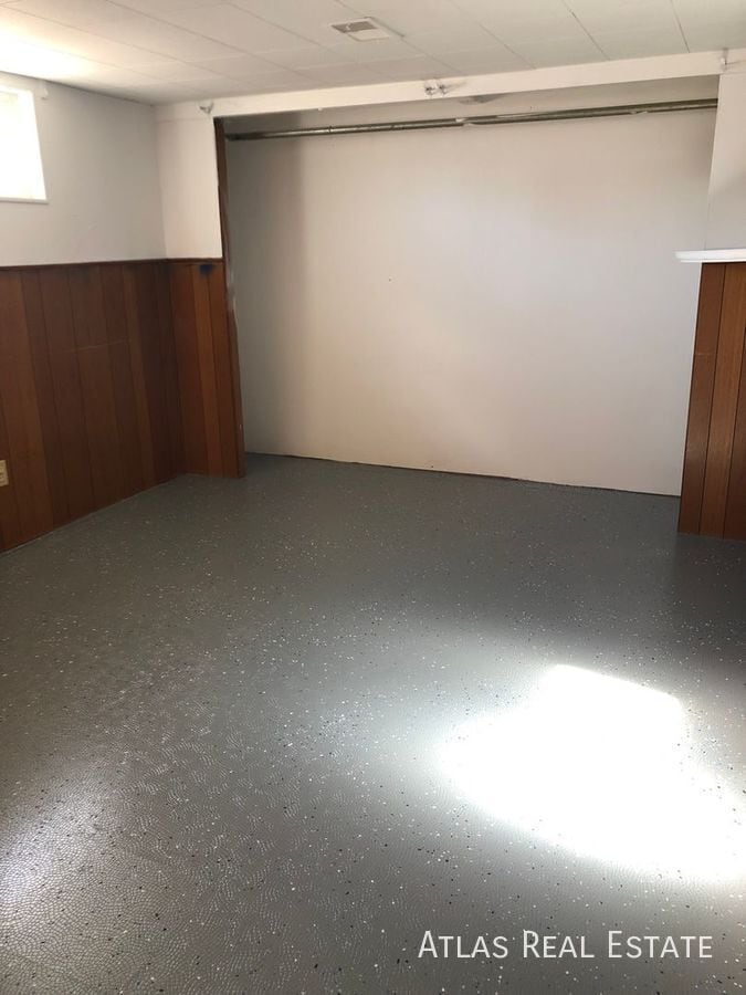 Building Photo - 1990 S Huron St