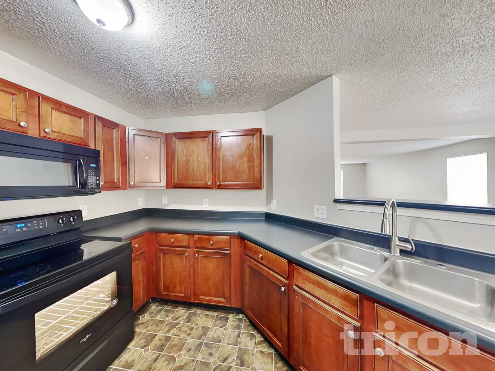 Building Photo - 901 Skywatch Ln