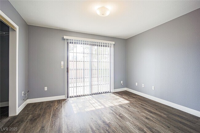 Building Photo - 2851 S Valley View Blvd