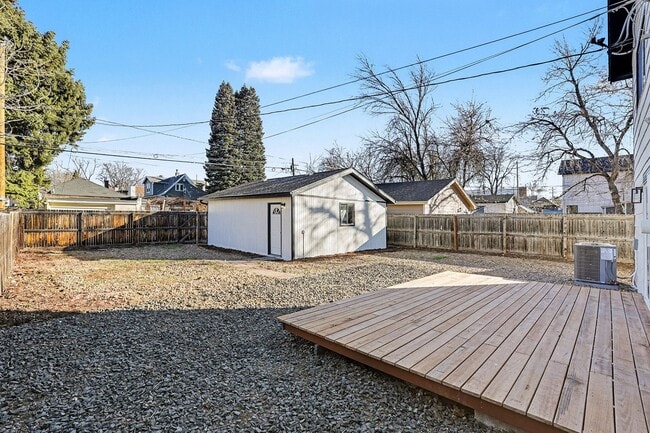 Building Photo - Remodeled 3-Bedroom Home with Private Yard & 2-Car Garage in Berkeley