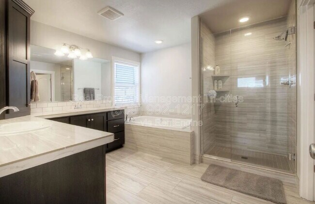 Building Photo - 2511 Brodie Ln