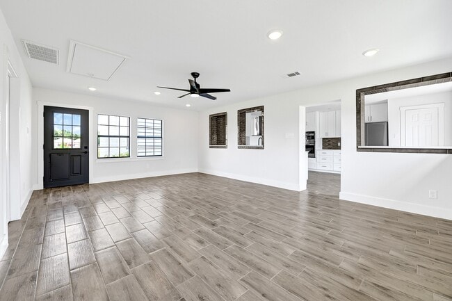 Building Photo - 4606 Pine Meadow Dr