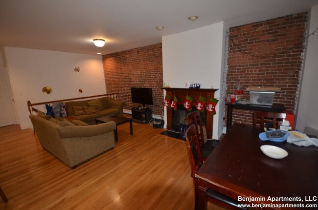 Building Photo - 480 Massachusetts Ave