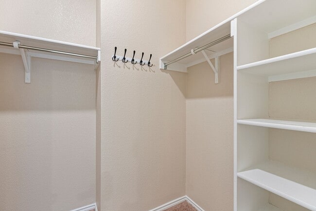 Building Photo - Elevated Leander Living | Modern Comfort Meets Quiet, Connected Convenience