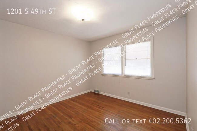 Building Photo - 1201 S 49th St