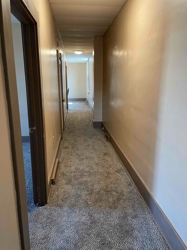 Building Photo - 218 State St