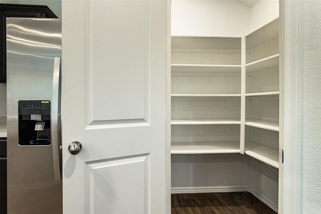 Building Photo - 21311 Violet Dusk Dr