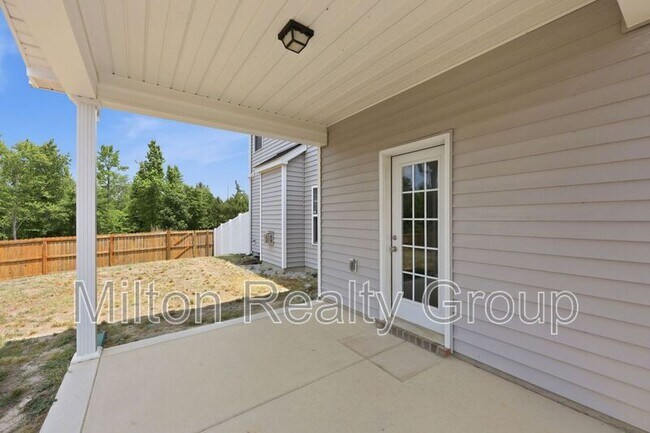 Building Photo - 47 Hemming Ct