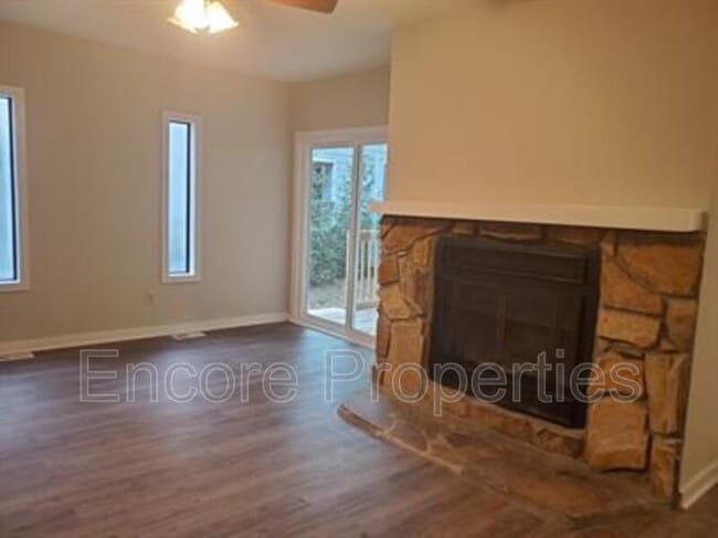 Building Photo - 7305 Leesville Rd