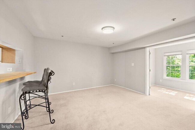 Building Photo - 3313 Wyndham Cir