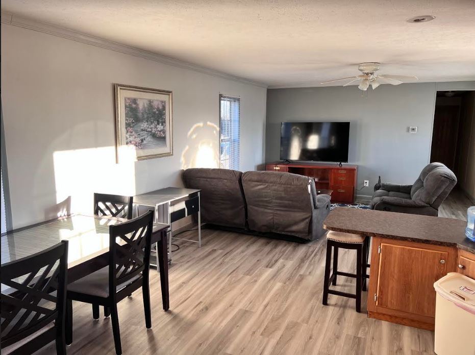 Building Photo - 200 N 28th St