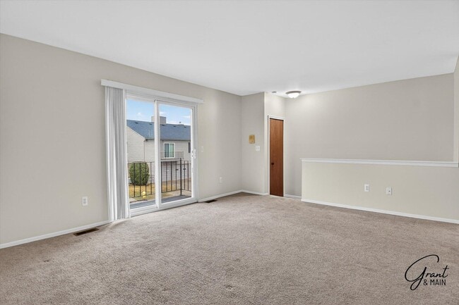 Building Photo - 15834 N Franklin Dr