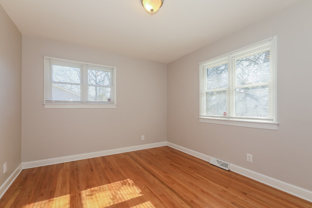 Building Photo - 3238 Longspur Dr