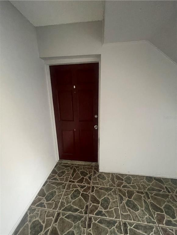 Building Photo - 1440 Holden Ave