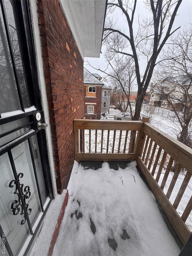 Building Photo - 8569 Quincy St