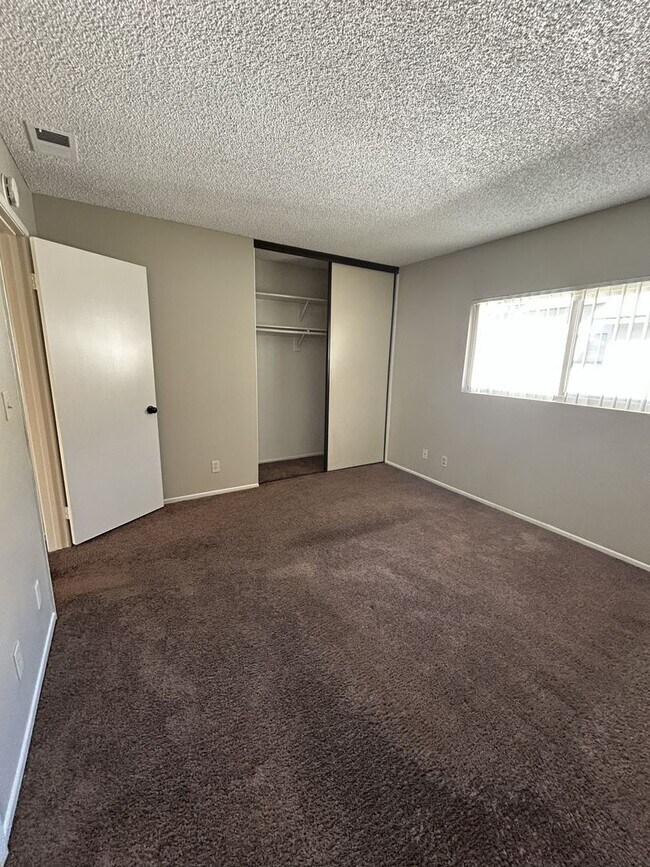 Building Photo - 3153 Triumph Ln