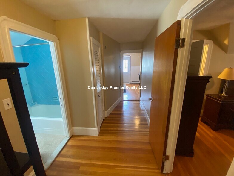 Building Photo - 50 Lowden Ave