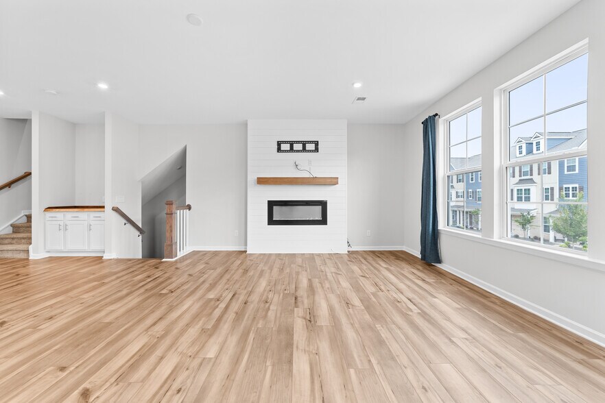 Building Photo - 4323 Reed Creek Dr