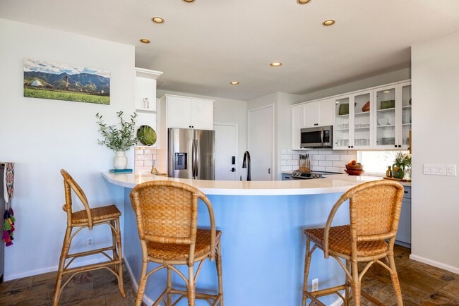 Building Photo - North Shore Oahu Oceanfront Home for Rent