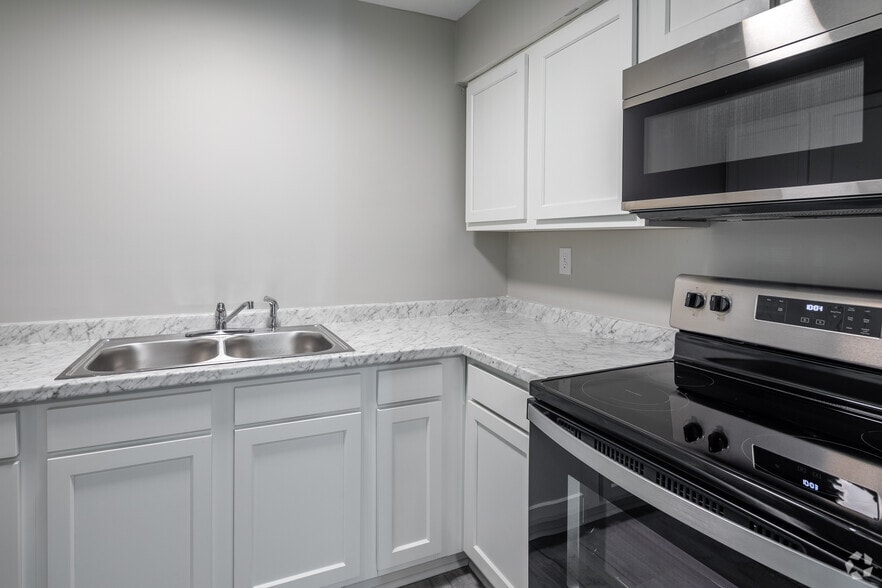 Primary Photo - The Madison