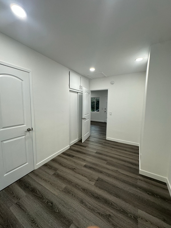 Building Photo - 14812 Sylvan St