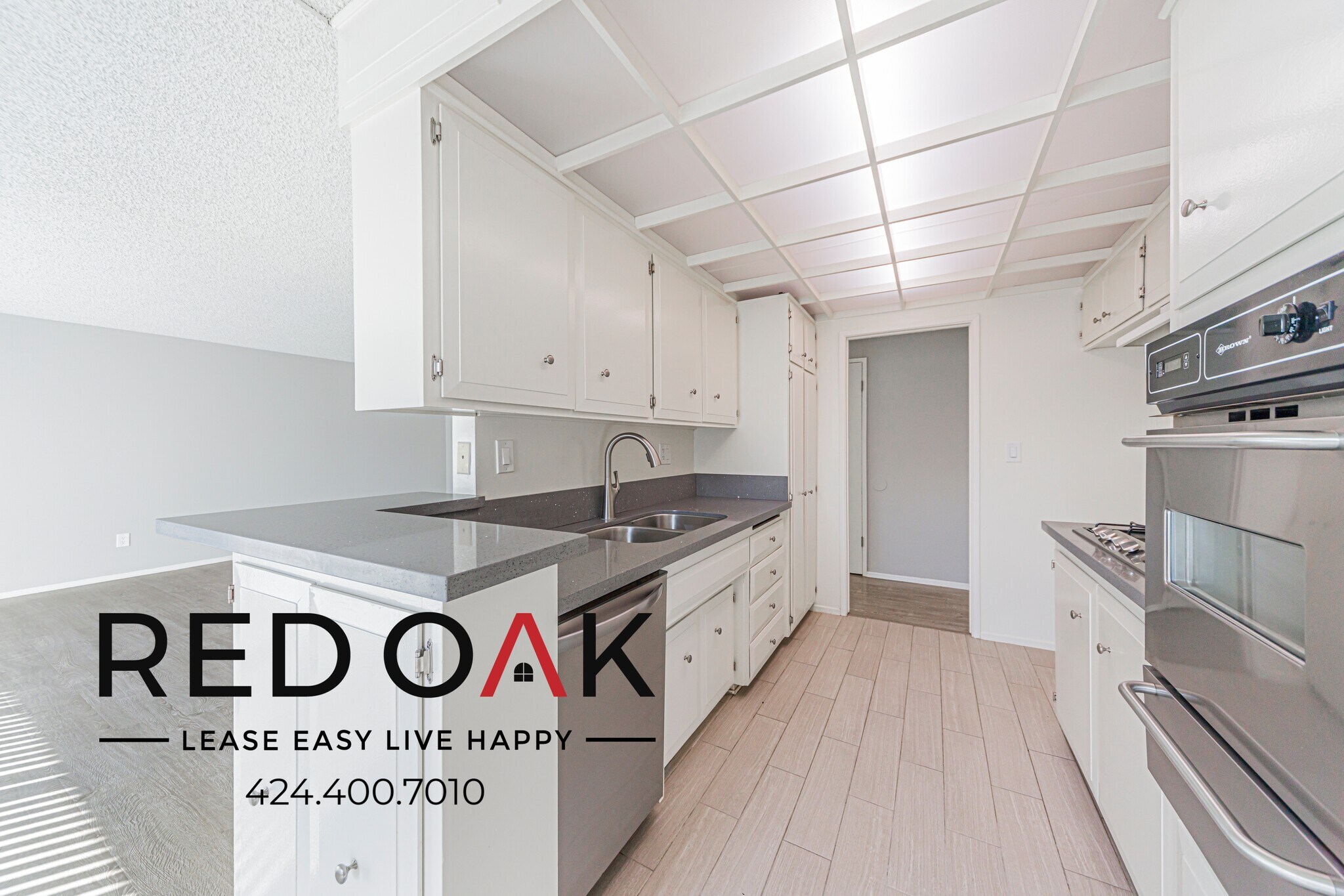 Building Photo - 4433 Colbath Ave