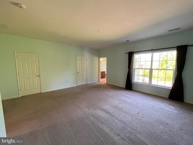 Building Photo - 43297 Stonegarden Terrace