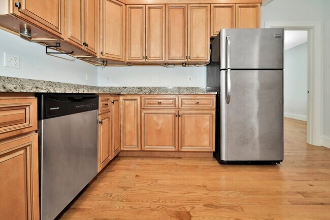 Building Photo - 22 High St