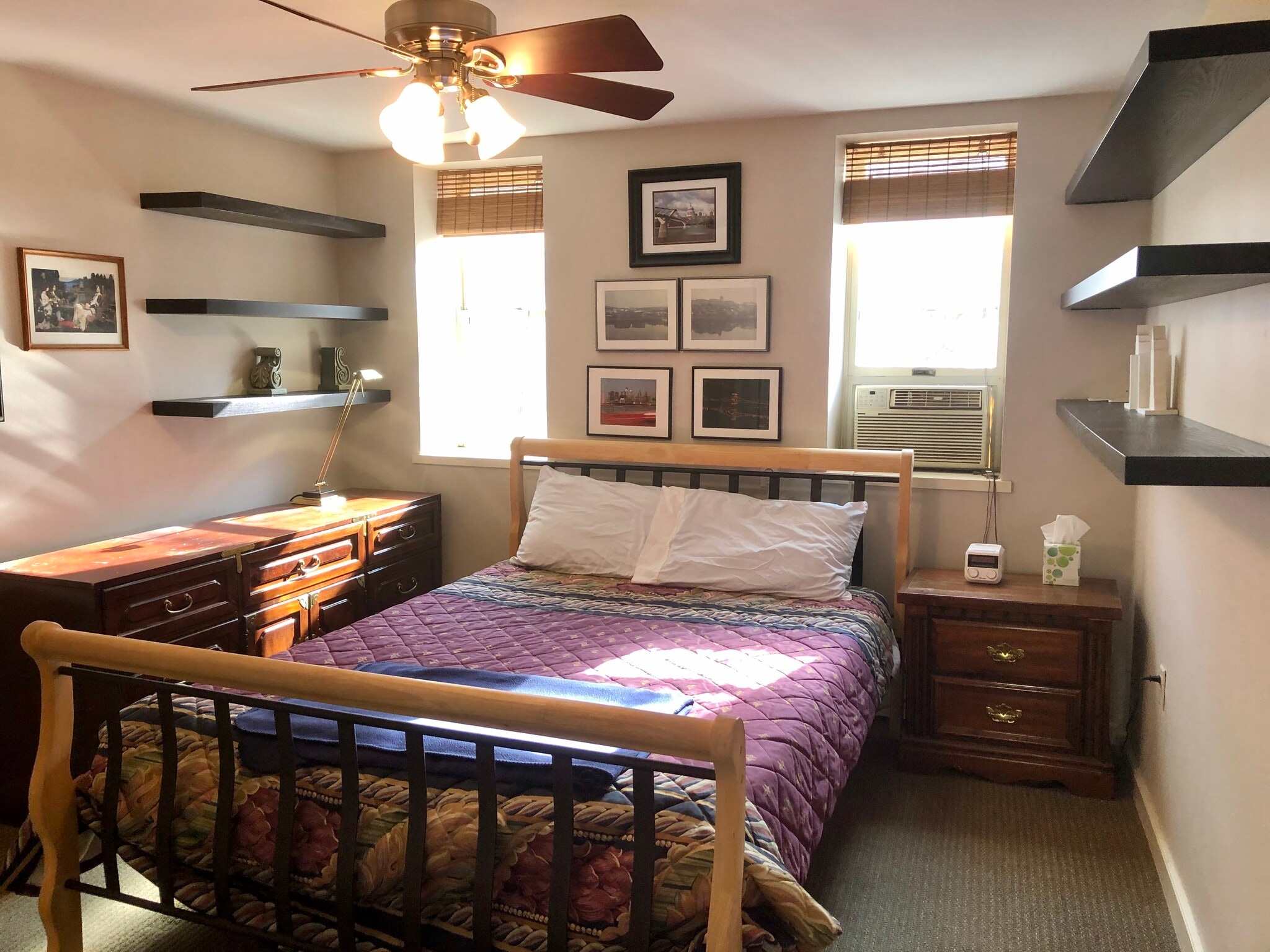 Master bedroom - 711 Clymer St