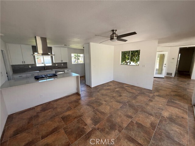 Building Photo - 170 N Palm Canyon Dr