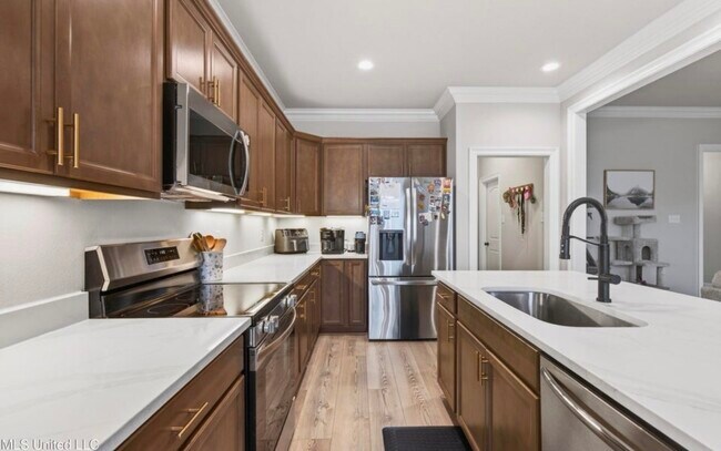 Building Photo - 12004 Erik Ct