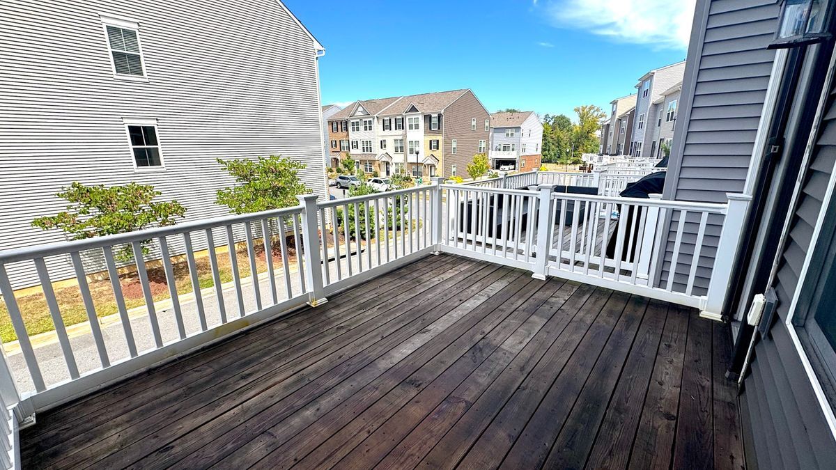 Building Photo - 7244 Clagett Dr
