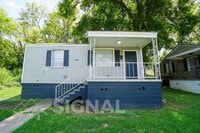 Building Photo - 3909 39th Ct N