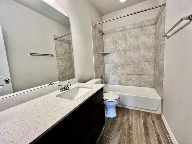 Building Photo - 7811 Dakota Cir