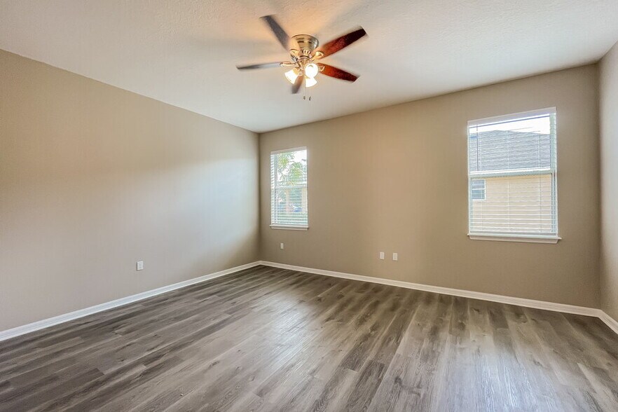 Building Photo - 12159 Colony Lakes Blvd