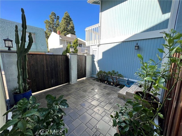 Building Photo - 32954 Paseo Del Lucero