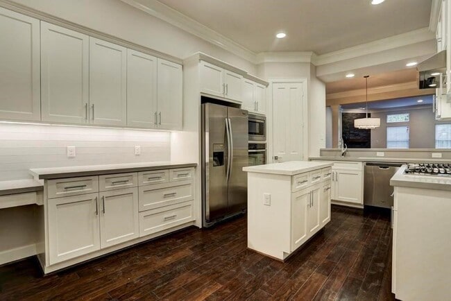 Building Photo - 1522 Dunlavy St