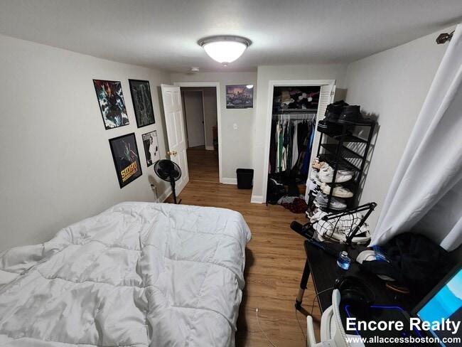 Building Photo - 69 Chiswick Rd