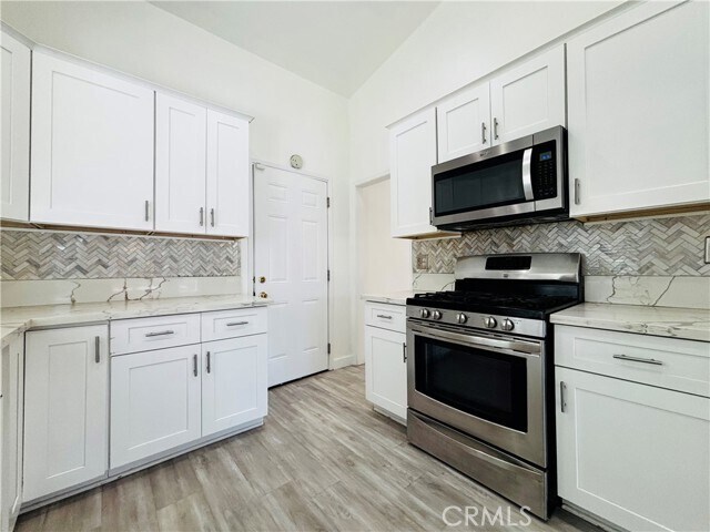 Building Photo - 14108 Travers Dr
