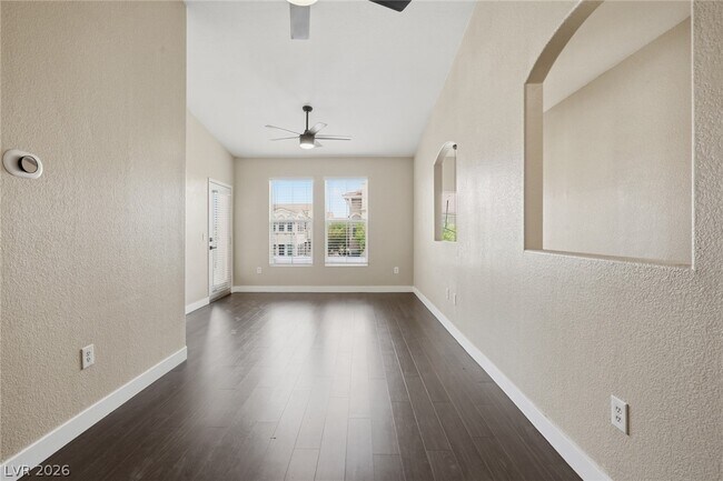 Building Photo - 10550 W Alexander Rd