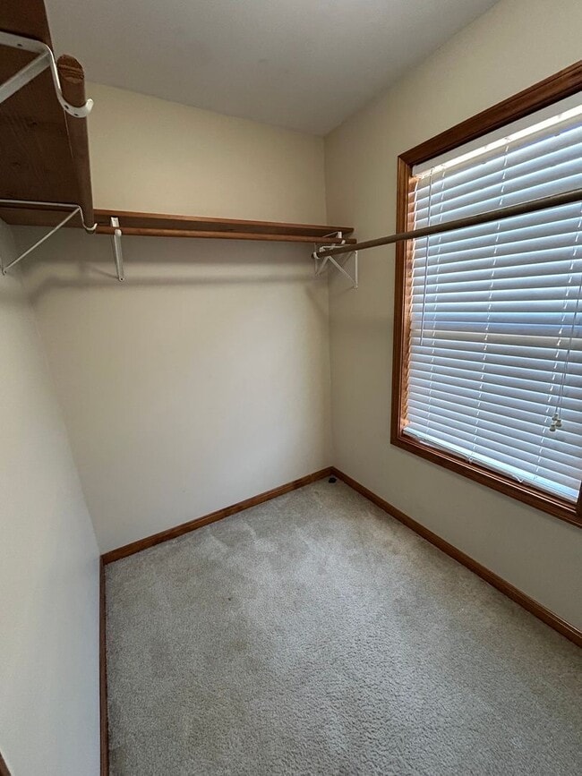 Building Photo - 3 Bed, 2 Bath Home for Rent