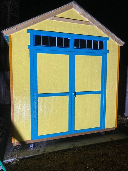 Shared shed - 2445 Harrington Ave