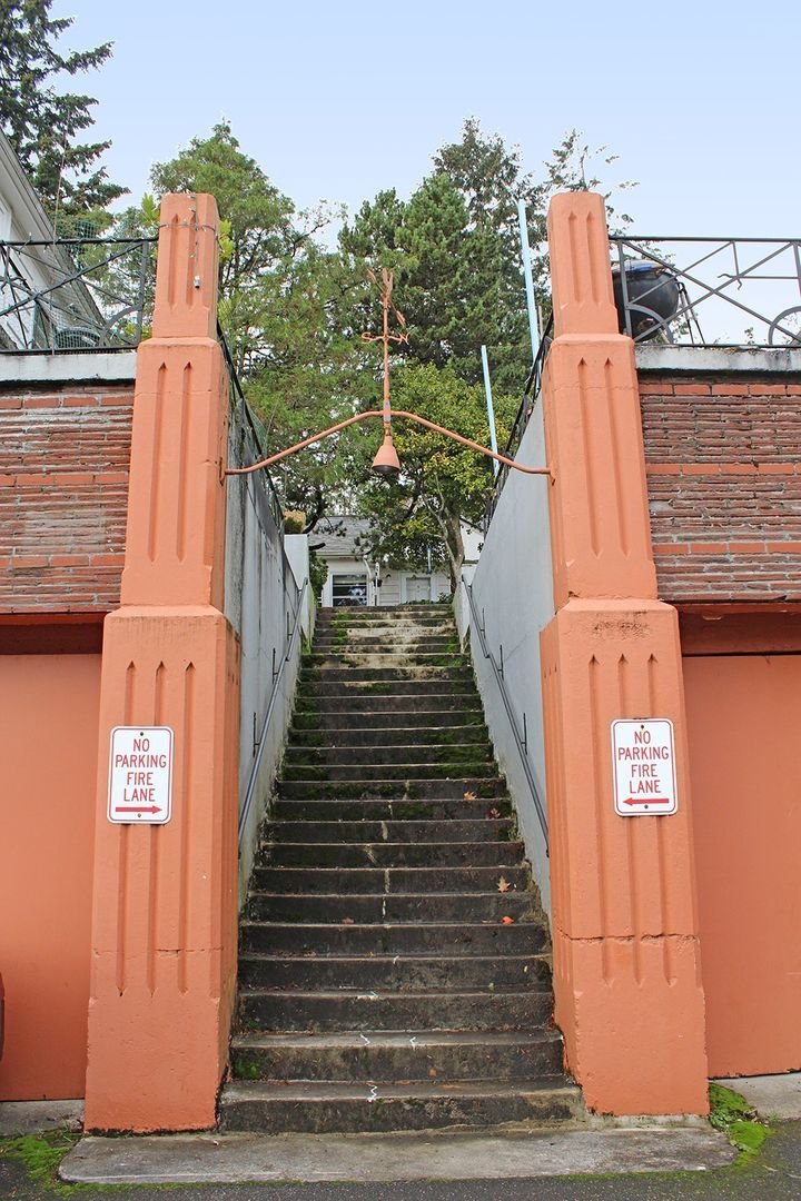 Building Photo - 3507 SW 11th Ave