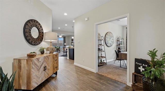 Building Photo - 3207 Camden Creek Dr