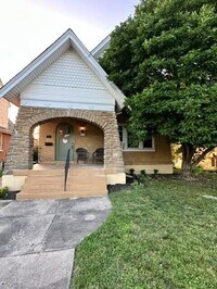 Building Photo - 223 Glazier Ave