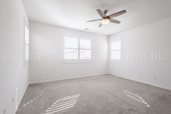 Building Photo - 4 Bedroom/2 Bath Home with Paid Solar - $2995 Per Month!