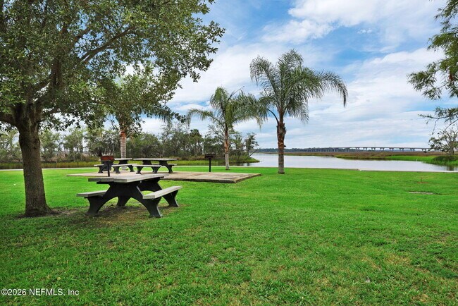 Building Photo - 1104 Boca Grande Ave