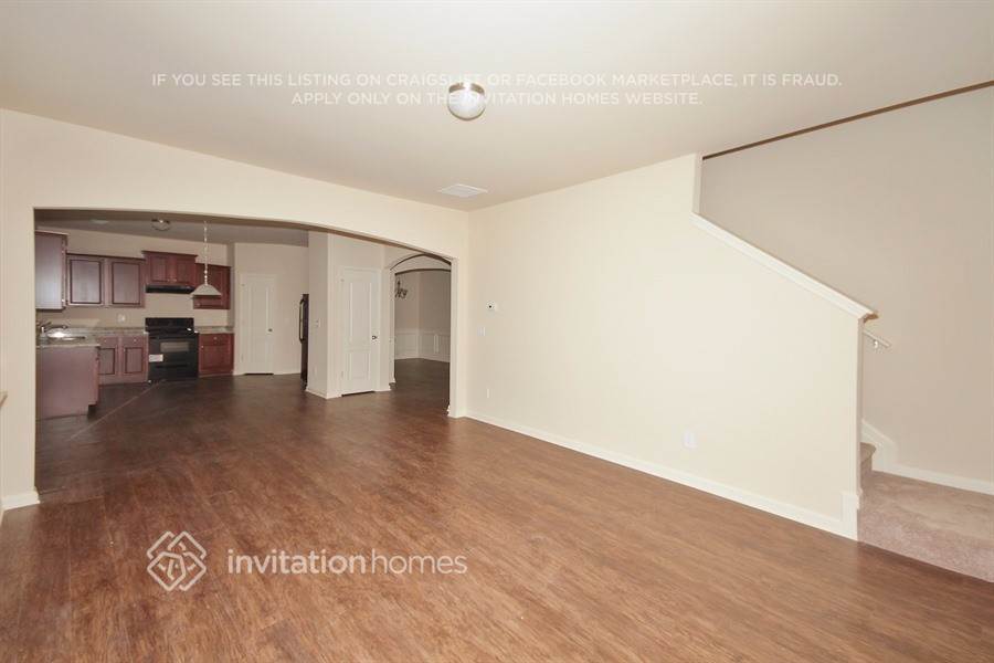 Building Photo - 3600 Brookhollow Dr