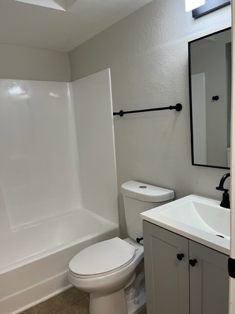 Building Photo - 286 W Palomino Dr