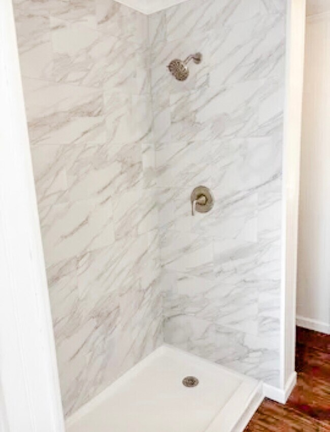 Building Photo - 1103 Co Rd 25